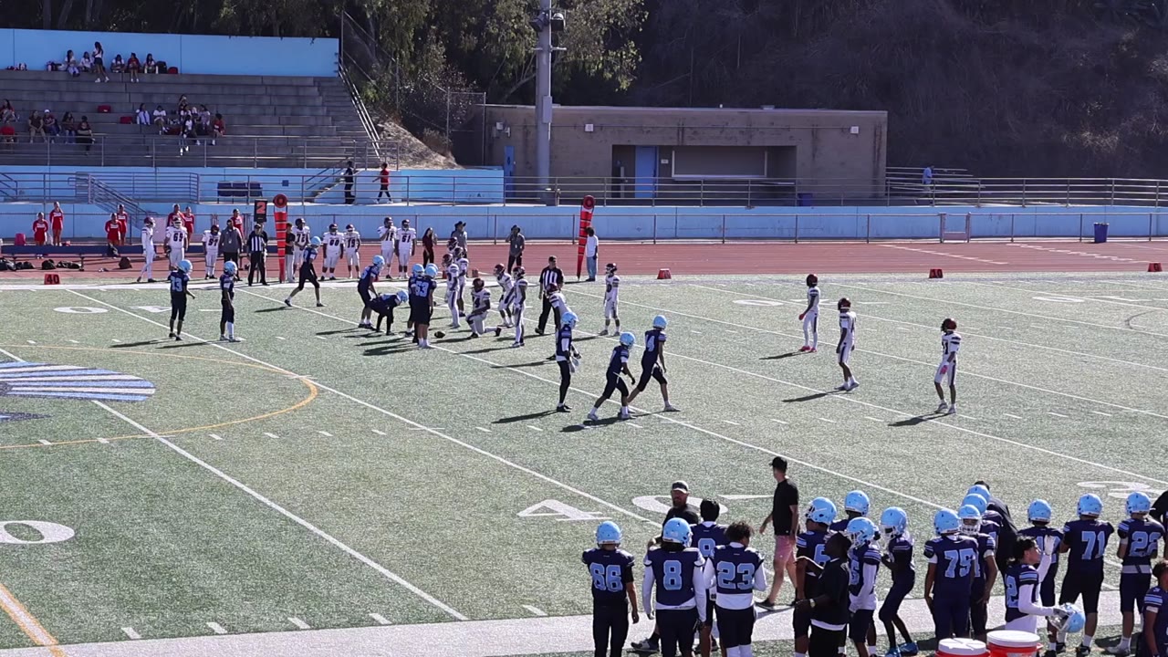 catch and run - passing TD, 1QTR; #16 Kosal Siem to #2 Lavale Glenn