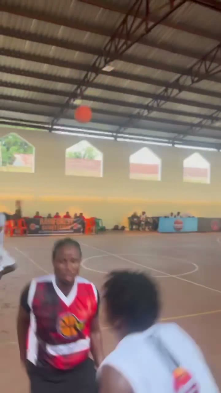 Divine Ikechukwu puts 6"10 center on a poster