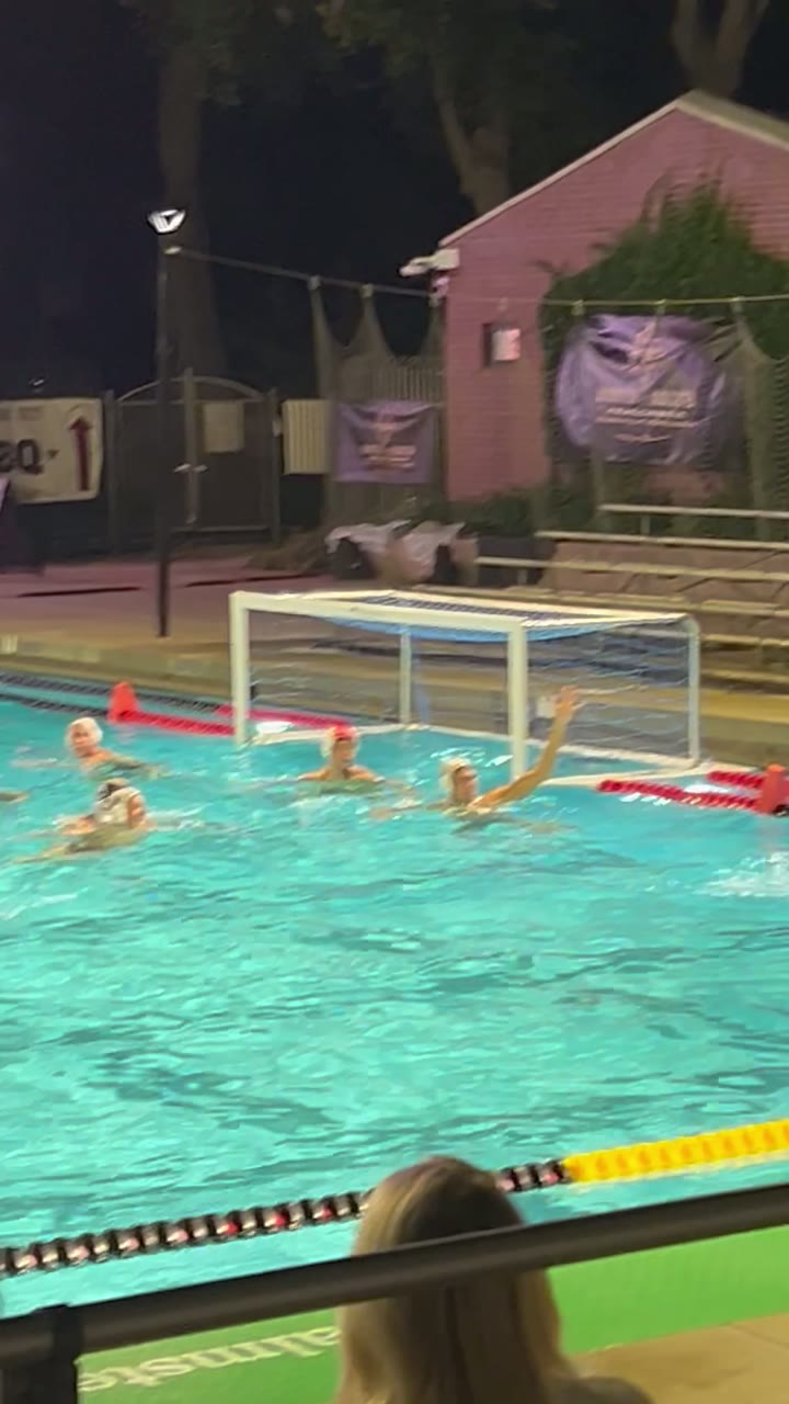 Lars to Sasha for goal