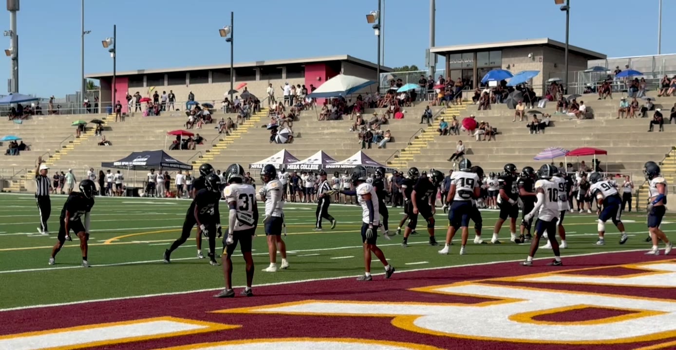 Game sealing catch.