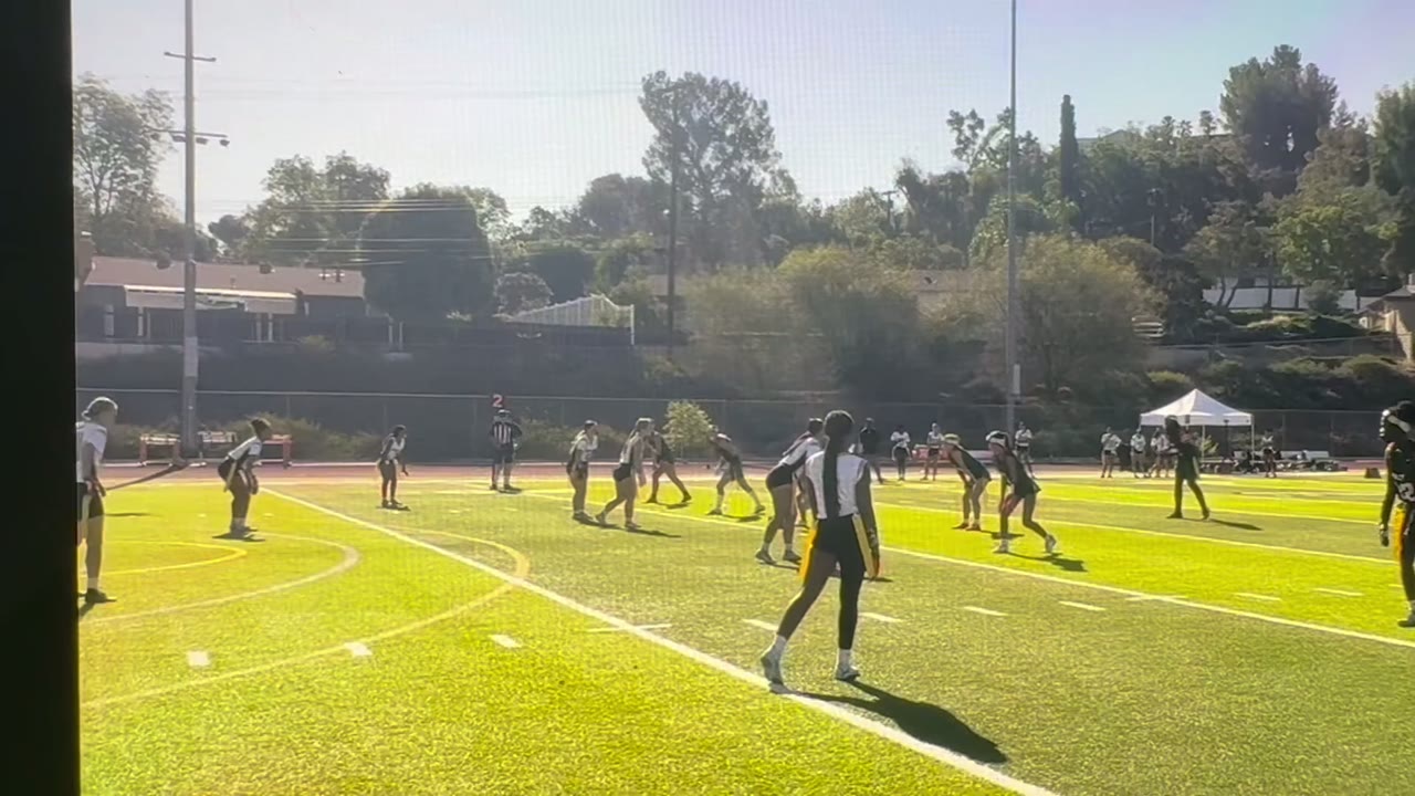 Touchdown pass into double coverage