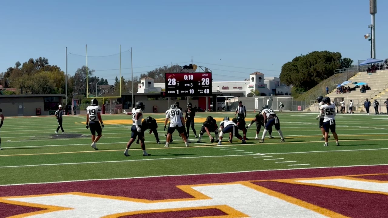 Running back drive - 8 yard gain.